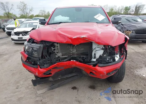 2021 Ram 1500 Big Horn 4X4 6'4 Box из США, поврежденный, VIN 1C6RRFBG2MN603753